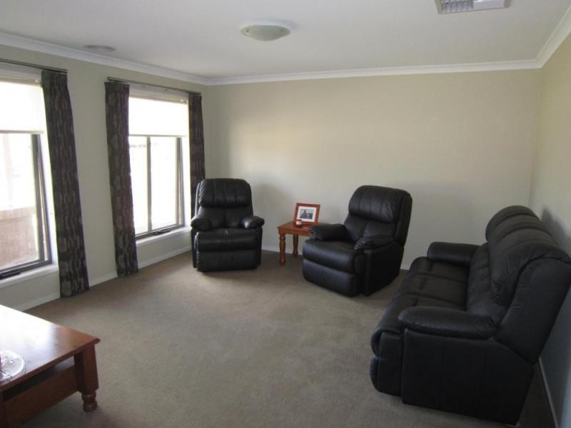 5 Ayden Place, Maiden Gully VIC 3551