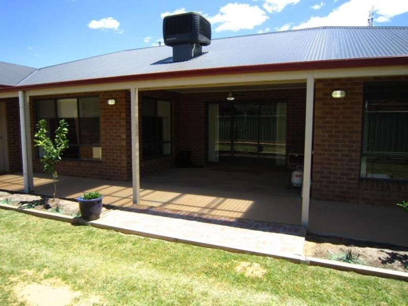 5 Ayden Place, Maiden Gully VIC 3551