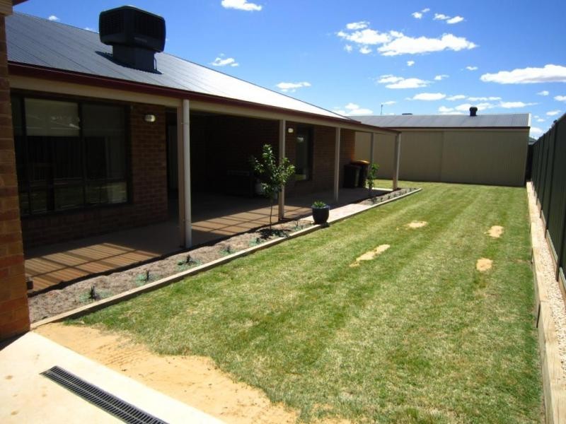 5 Ayden Place, Maiden Gully VIC 3551