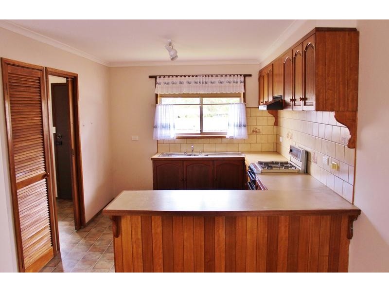 2/41 Helm Street, Kangaroo Flat VIC 3555