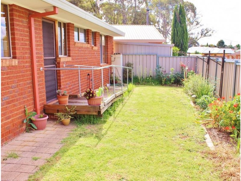 2/41 Helm Street, Kangaroo Flat VIC 3555