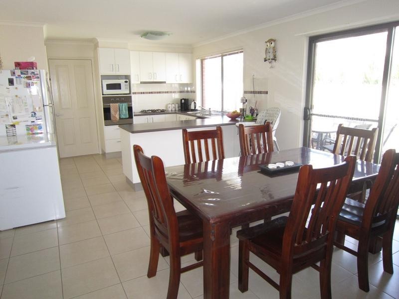 19 Elizabeth Street, Kangaroo Flat VIC 3555