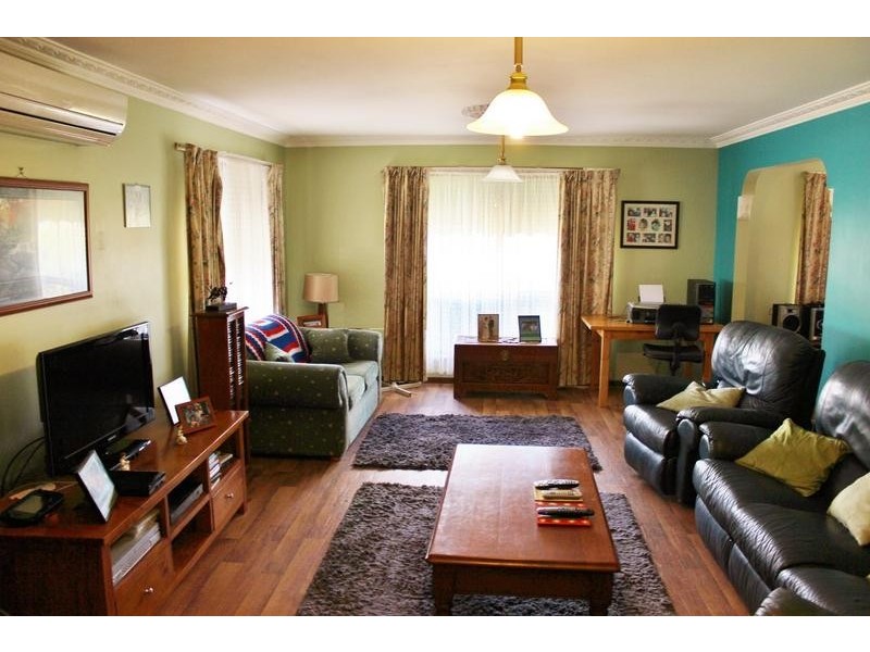 2 Odea Crescent, Kangaroo Flat VIC 3555