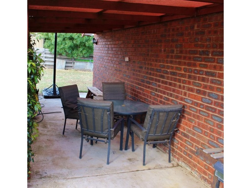 2 Odea Crescent, Kangaroo Flat VIC 3555