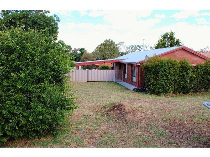 2 Odea Crescent, Kangaroo Flat VIC 3555