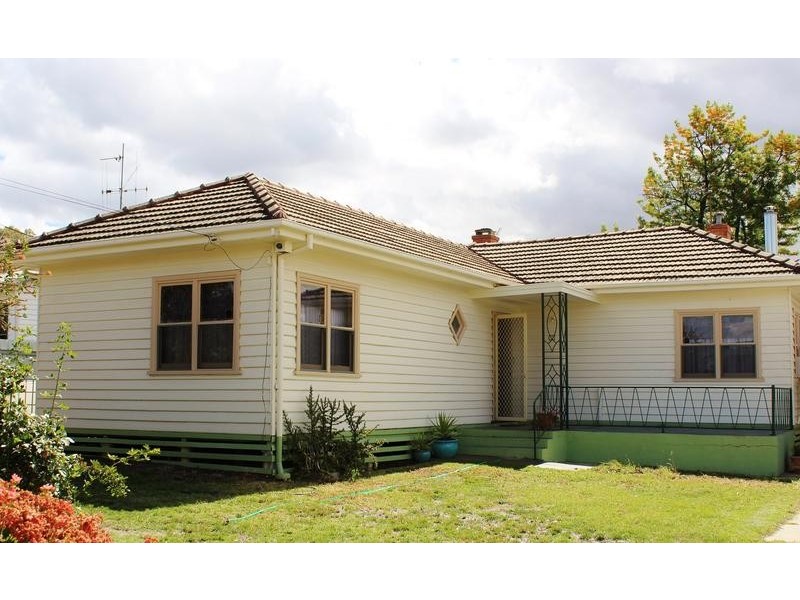 54 Cunneen Street, Long Gully VIC 3550