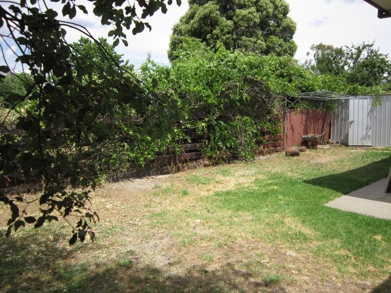 2/26 Townsend Street, Kennington VIC 3550