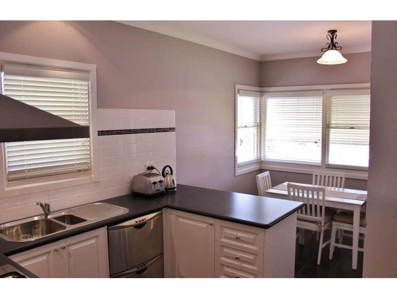 141 Gladstone Street, Quarry Hill VIC 3550