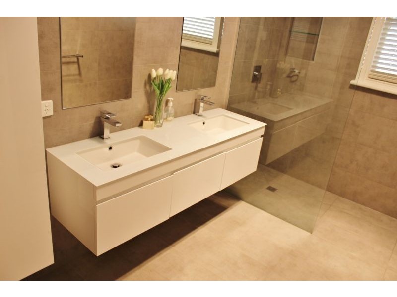 141 Gladstone Street, Quarry Hill VIC 3550