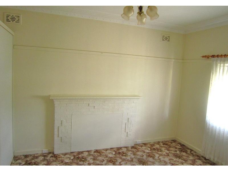 5 Olympic Parade, Kangaroo Flat VIC 3555