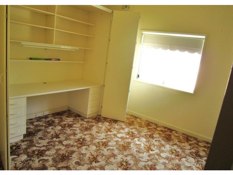 5 Olympic Parade, Kangaroo Flat VIC 3555