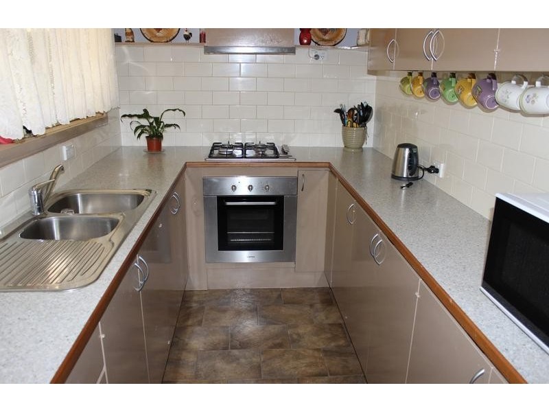 1 Roy Court, California Gully VIC 3556