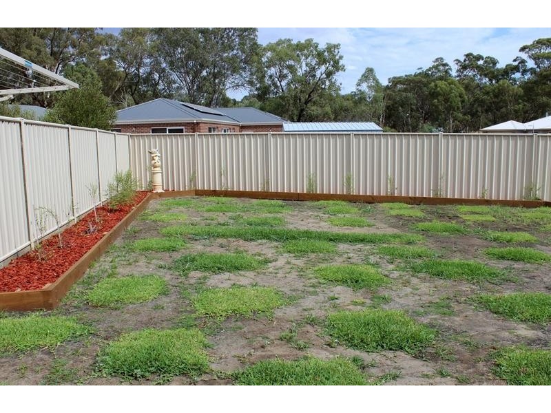 18 Thomas Drive, Marong VIC 3515