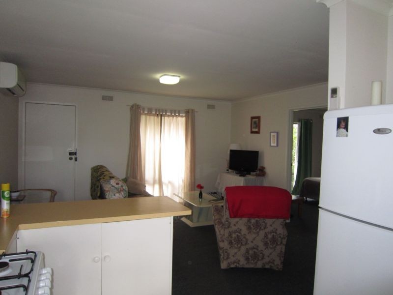 3/23 Hope Street, Kangaroo Flat VIC 3555