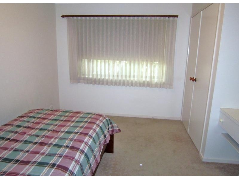 4 Scott Street, White Hills VIC 3550