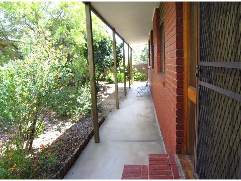 4 Scott Street, White Hills VIC 3550