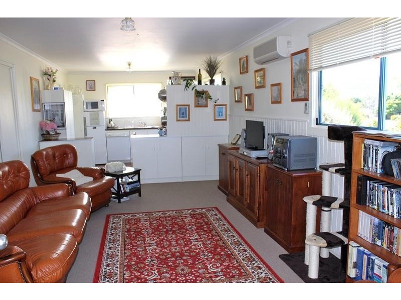 44 Chauncey Street, Heathcote VIC 3523