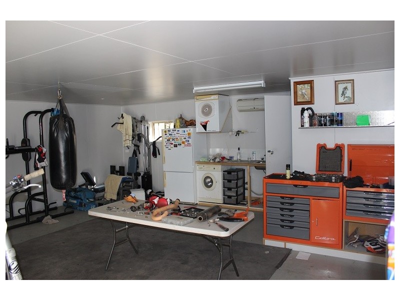 9 Bridle Court, Maiden Gully VIC 3551