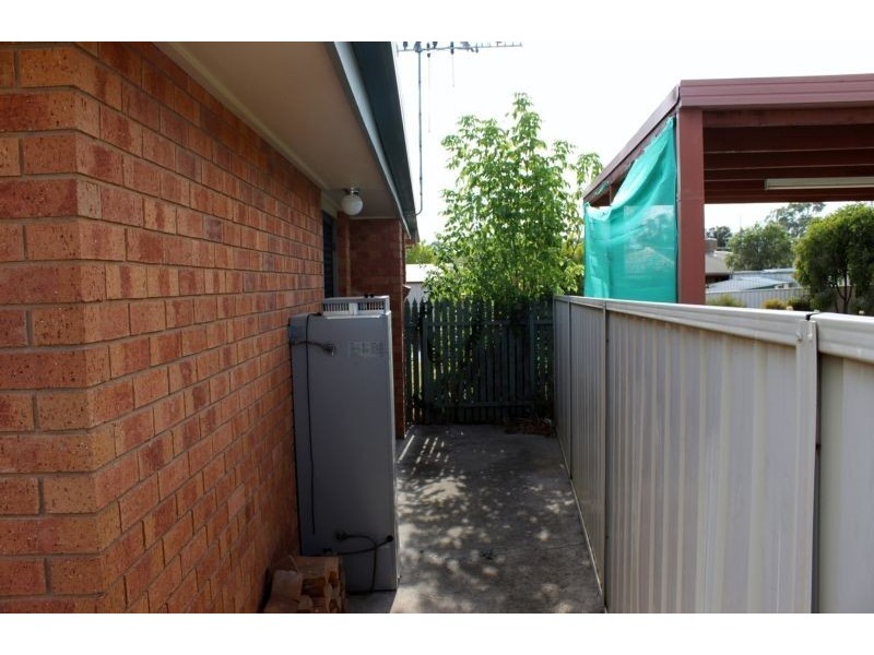 1 Lockwood Mews, Kangaroo Flat VIC 3555