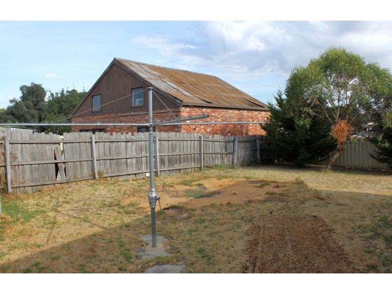 1 Lockwood Mews, Kangaroo Flat VIC 3555