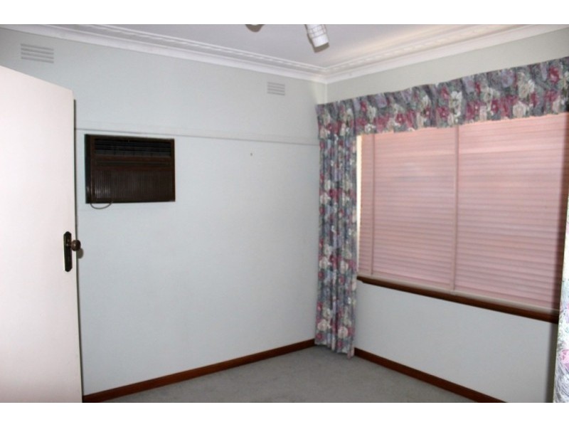 29 Alamein Court, Golden Square VIC 3555