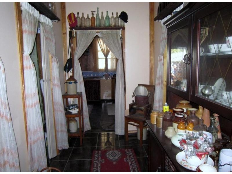 41 Kings Avenue, St Arnaud VIC 3478