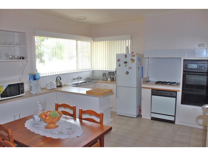 7 Poplar Street, Golden Square VIC 3555