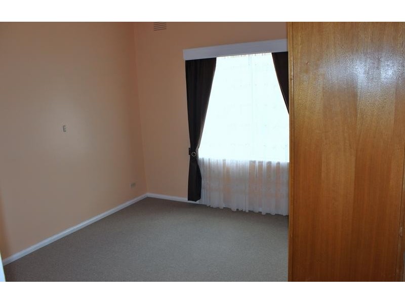 7 Poplar Street, Golden Square VIC 3555