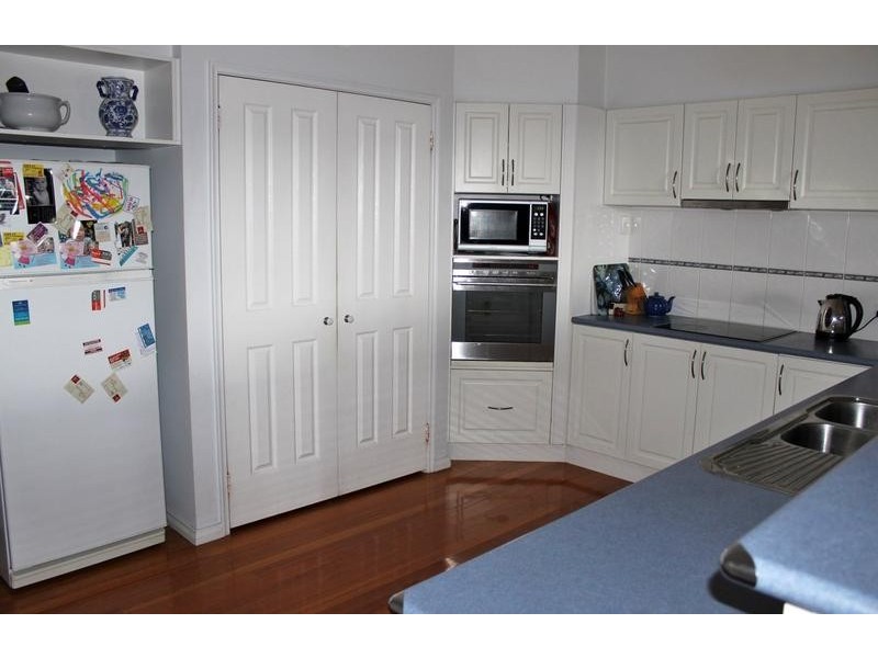 46 Browning Street, Kangaroo Flat VIC 3555