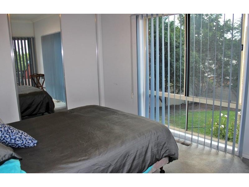 46 Browning Street, Kangaroo Flat VIC 3555