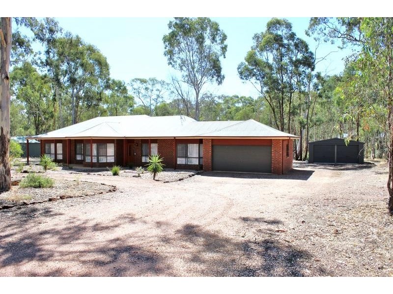 63 Lethebys Road, Sailors Gully VIC 3556