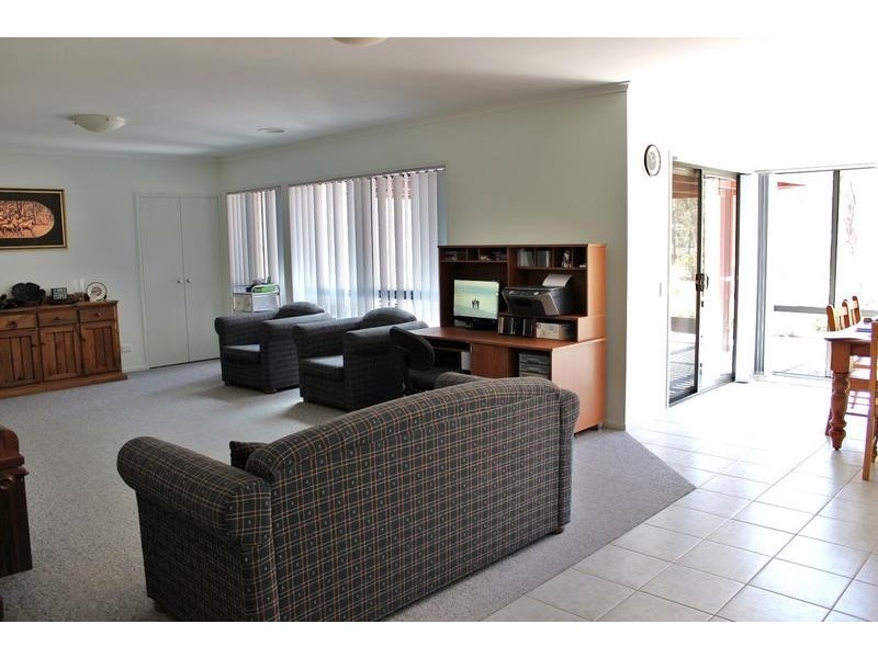 63 Lethebys Road, Sailors Gully VIC 3556