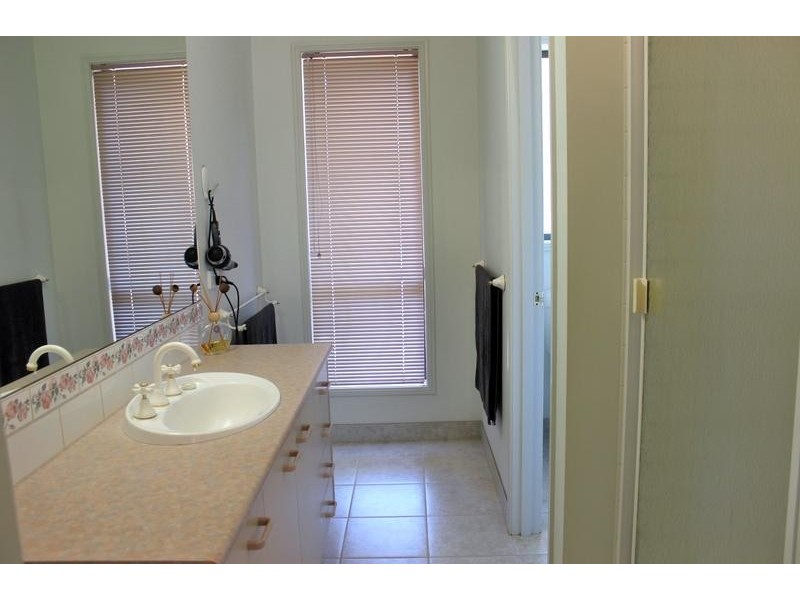 63 Lethebys Road, Sailors Gully VIC 3556