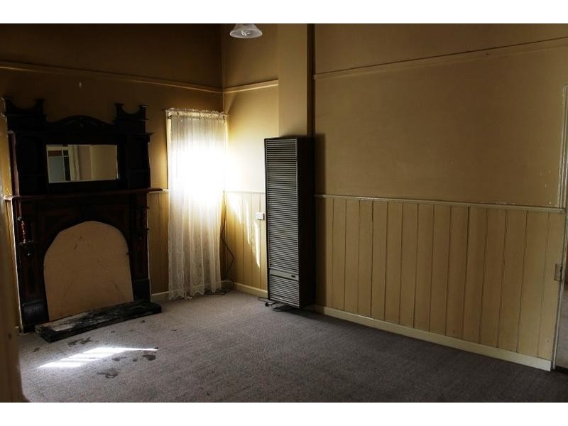 173 High Street, Kangaroo Flat VIC 3555