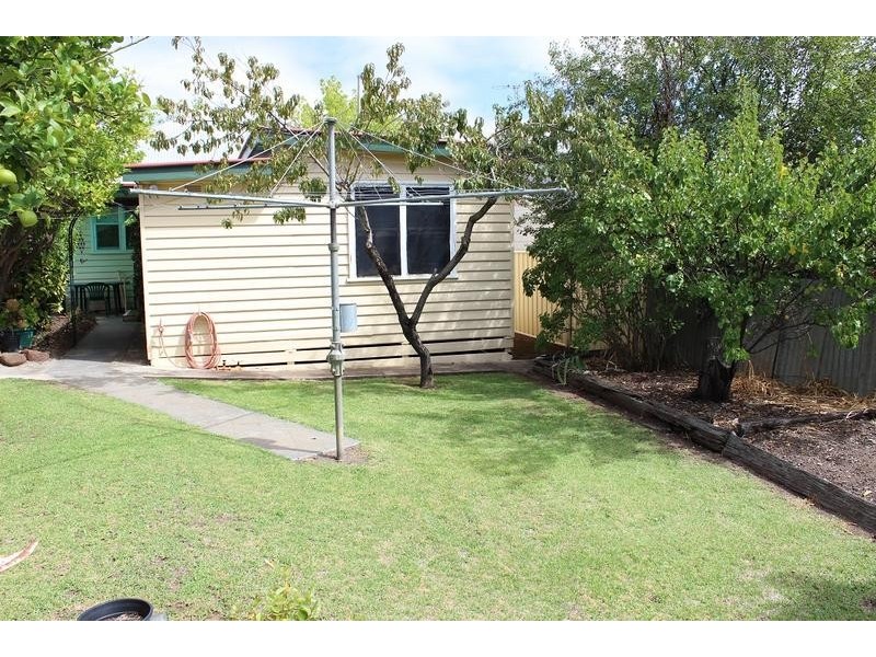 70 Wood Street, California Gully VIC 3556