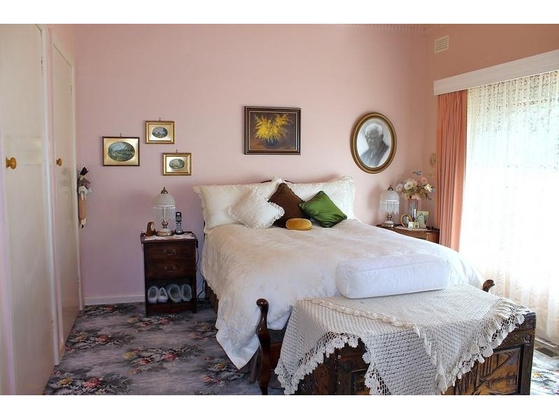 14 Murphy Street, Castlemaine VIC 3450