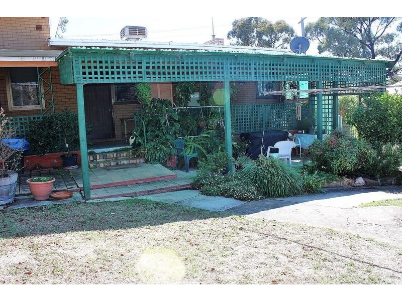 14 Murphy Street, Castlemaine VIC 3450