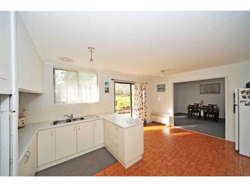 Lockwood Address available on request, Lockwood VIC 3551