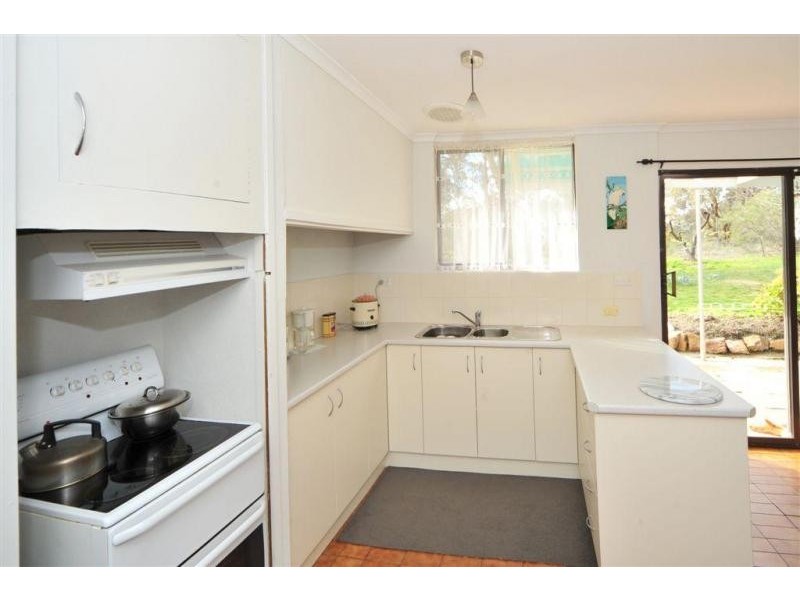 Lockwood Address available on request, Lockwood VIC 3551