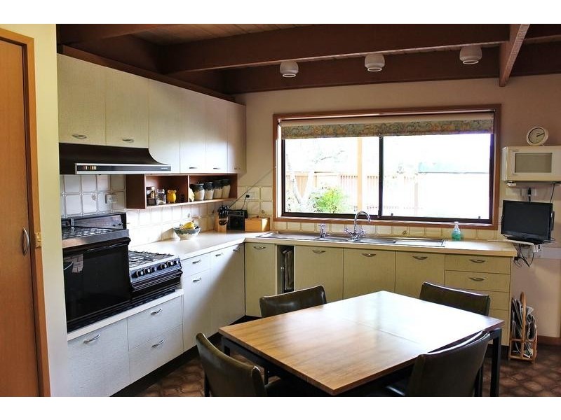 20 Smiths Road, Maiden Gully VIC 3551