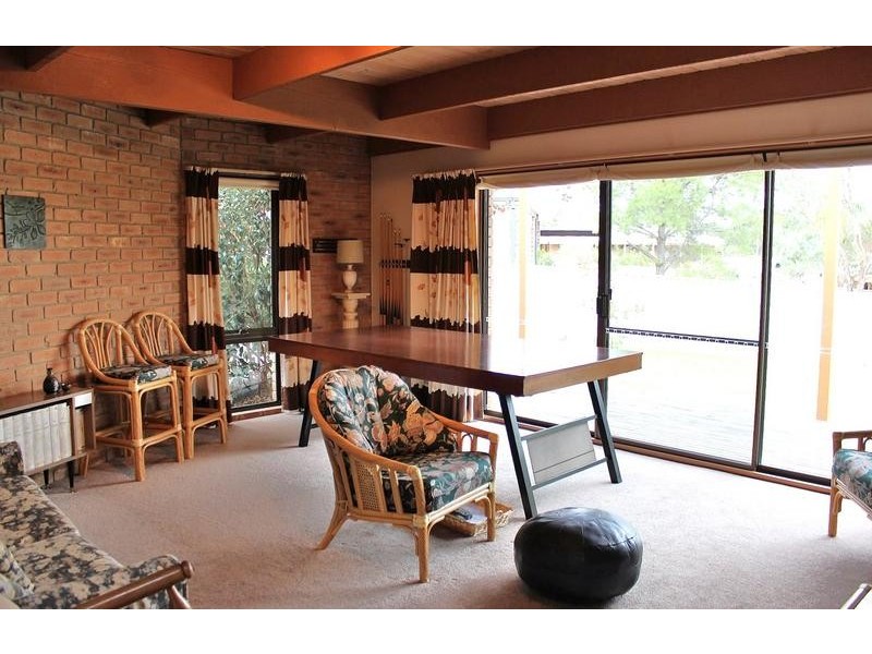 20 Smiths Road, Maiden Gully VIC 3551