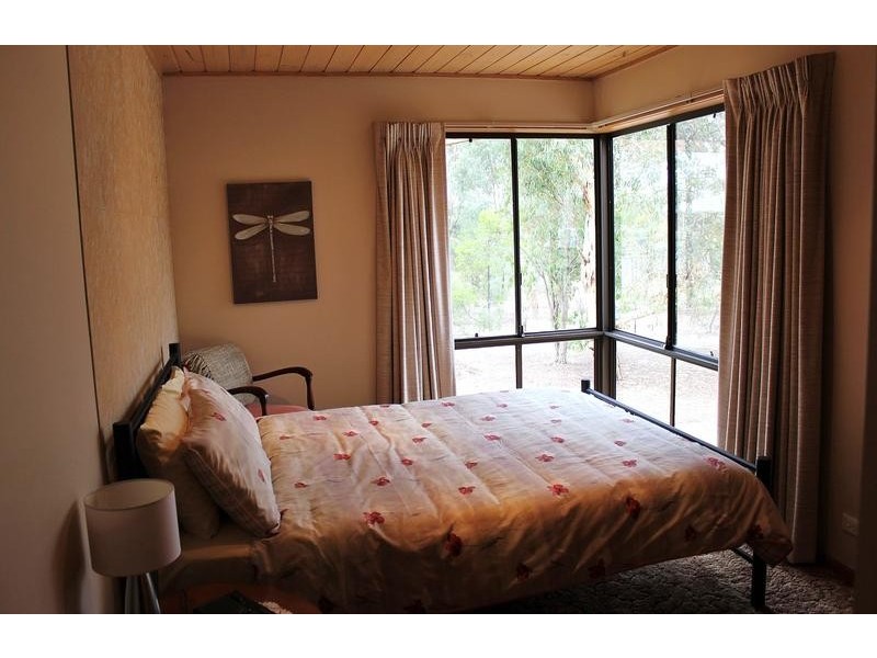 20 Smiths Road, Maiden Gully VIC 3551