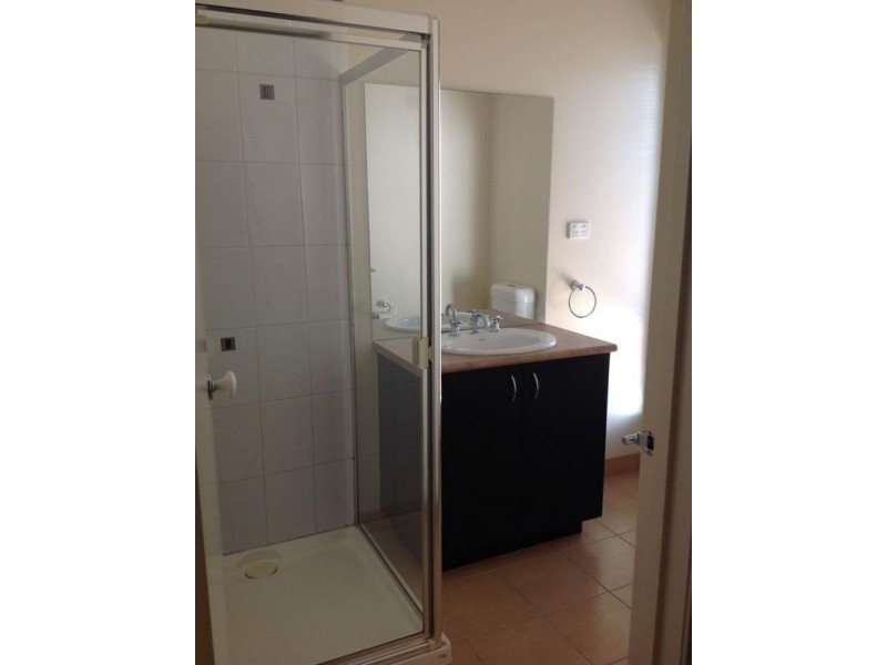 9 Ombana Court, Epsom VIC 3551