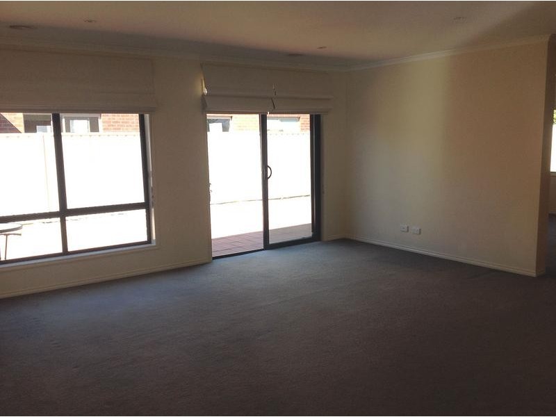 9 Ombana Court, Epsom VIC 3551