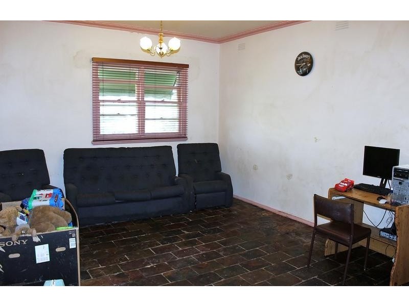 7 MacDougall Road, Golden Square VIC 3555