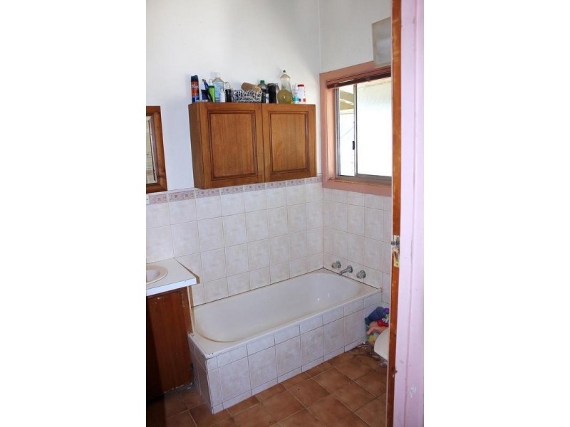 7 MacDougall Road, Golden Square VIC 3555