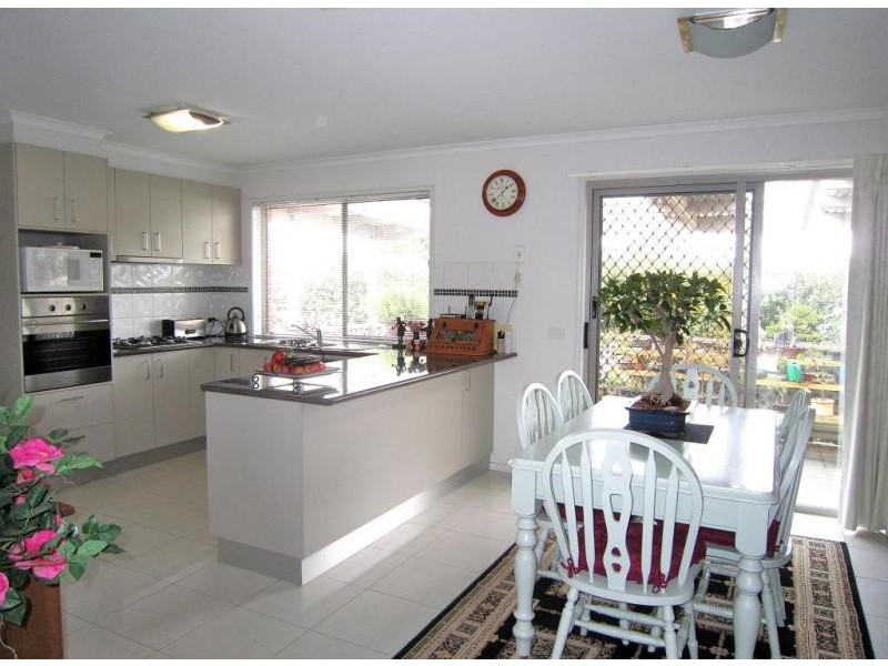 36 Elizabeth Street, Kangaroo Flat VIC 3555