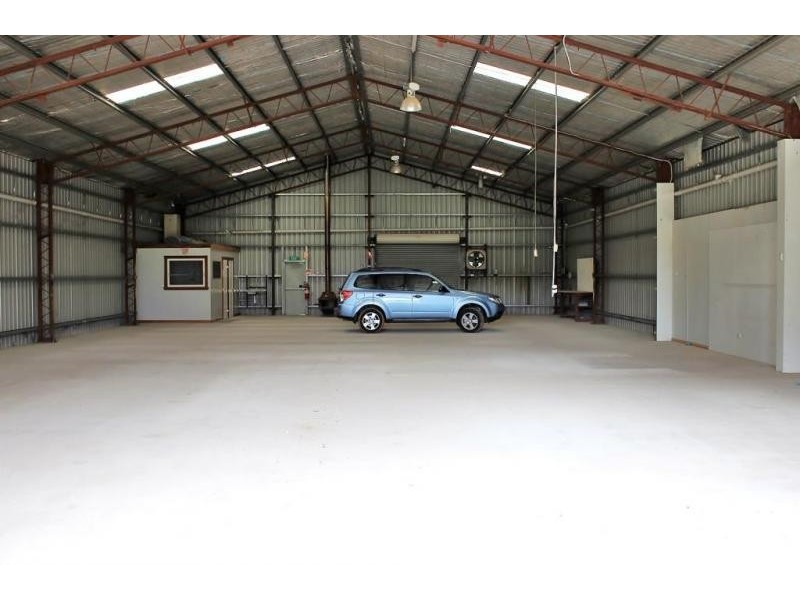 133 High Street, Wedderburn VIC 3518