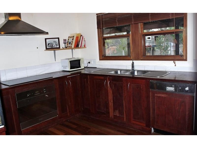 100 Millers Flat Road, Whipstick VIC 3556