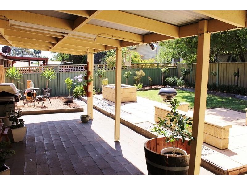 141 Gladstone Street, Quarry Hill VIC 3550